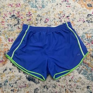 Layer 8 shorts size S